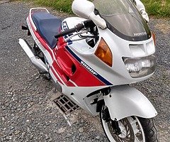 1990 Honda CBR - Image 6/6