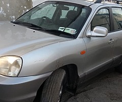 Santa Fe 2 liter petrol for sell or swap - Image 6/10