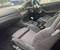 2003 Imola Red BMW 320ci Coupe - Image 6/10