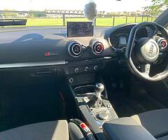Audi A3 S-Line 1.6 - Image 7/10