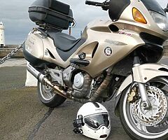 Honda Deauville nt650v