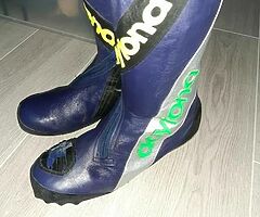 security evo boots