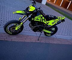 Decal kits for motocross, supermoto, quads
