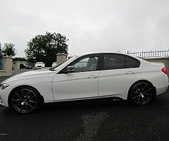 2016 BMW Series 3 - Image 5/10