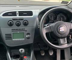 SEAT LEON - Image 3/4