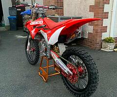 2004 cr125