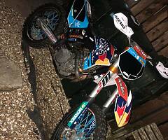 2009 ktm 450 - Image 3/3