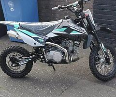 2018 Stomp Pitbike - Image 3/4