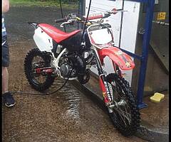 2003 Honda CR - Image 3/3