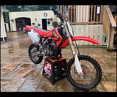 2007 Honda CR - Image 3/5