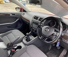 VOLKSWAGEN JETTA - Image 4/9