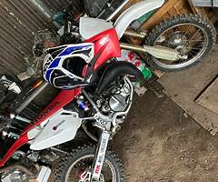 Honda cr85