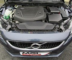 2017 Volvo V40 - Image 10/10