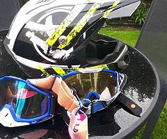 Moto cross gear