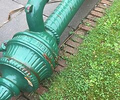 Cowtail water pump