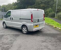 2012 Traffic Sport Colour coded Alloys Satnav Psv Take Small Px