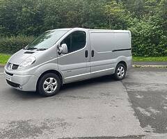 2012 Traffic Sport Colour coded Alloys Satnav Psv Take Small Px