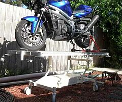 Motorbike work benchs
