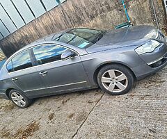 Passat  2.0 diesel for breaking  all parts here