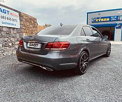MERCEDES E220 AUTOMATIC - Image 7/10