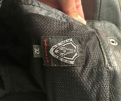Arlen Ness Motorcycle leathers - Image 4/6