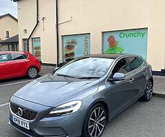 2019 VOLVO V40 2.0 Inscription Car For Sale