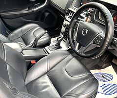 2019 VOLVO V40 2.0 Inscription Car For Sale - Image 5/10
