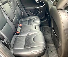 2019 VOLVO V40 2.0 Inscription Car For Sale - Image 8/10