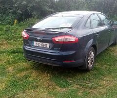 Ford mondero