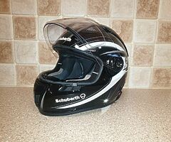 Helmets - Image 3/7