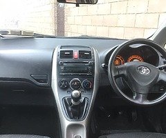 Toyota Auris - Image 5/8