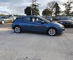 Vauxhall Astra 1.6 CDTI, - Image 5/10