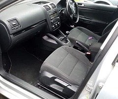 Volkswagon jetta - Image 6/8