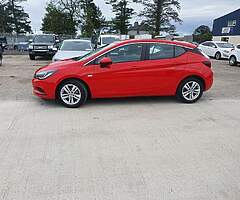 Vauxhall Astra. 1.6 CDTI. Tech Line - Image 7/10