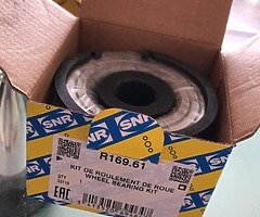 E12 Toyota Corolla fog lights and front axle bearing
