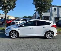 Ford FOCUS 2017 ST LINE WARRANTY Finance!