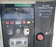 FOR SALE: 2 in 1 Generator with Light Tower - Image 4/9