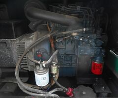 FOR SALE: 2 in 1 Generator with Light Tower - Image 7/9