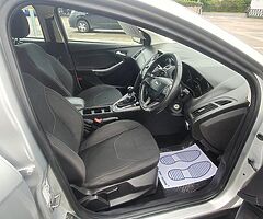 2015 Ford Focus 1.5 Tdci Zetec Like new low miles - Image 4/10