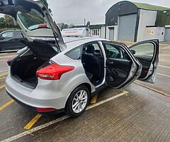 2015 Ford Focus 1.5 Tdci Zetec Like new low miles - Image 9/10