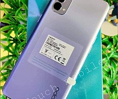 OPPO RENO4