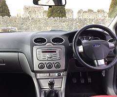 2009 Ford Focus Zetec - Image 5/8