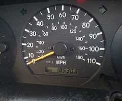 04 Toyota Hiace