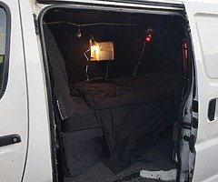 04 Toyota Hiace - Image 7/10