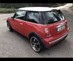 Selling for a friend mini one