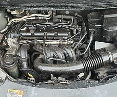 Ford fucus parts - Image 3/3