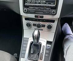 Volkswagen Passat CL 2.0 TDI D6F (Automatic)Blue Motion.
