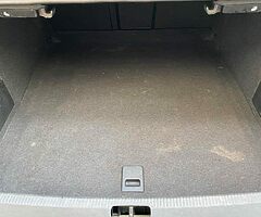 Volkswagen Passat CL 2.0 TDI D6F (Automatic)Blue Motion. - Image 6/10