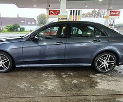 2015 Mercedes-Benz E-class - Image 5/10