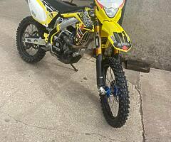 Looking 10-19 rmz450 clutch cover oem only